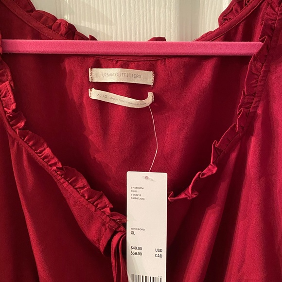 UO Ruffles Crop Top - Picture 3 of 4